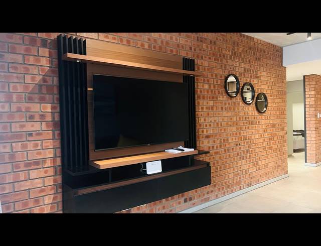 2 BEDROOM APARTMENT TO LET IN LA LUCIA